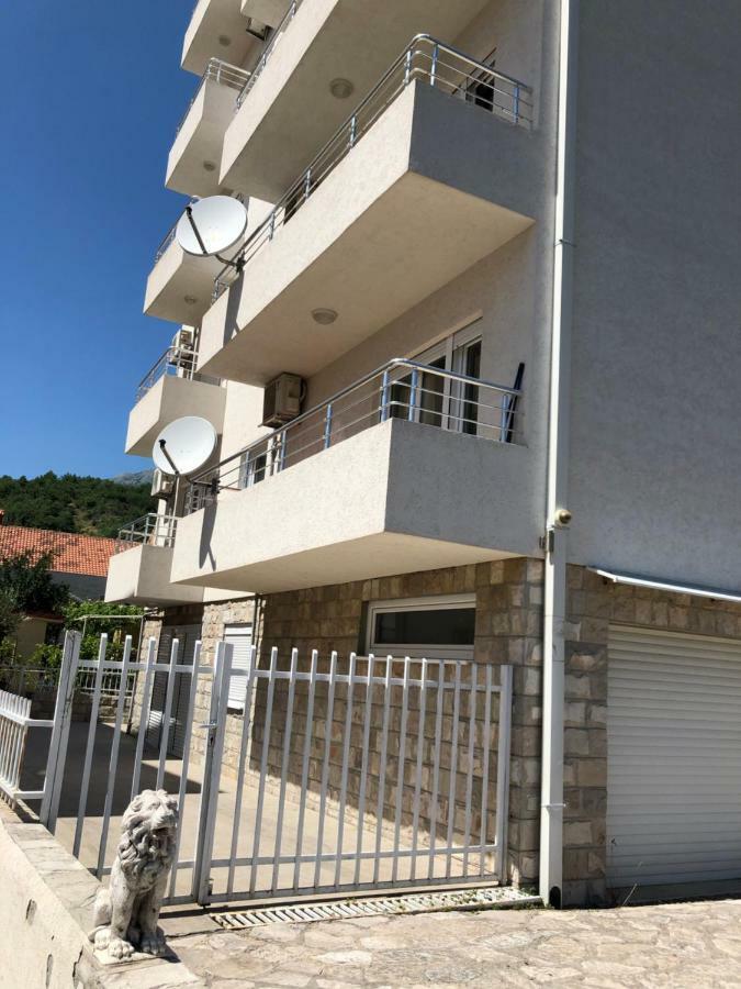 Ruza Apartman Budva Eksteriør billede
